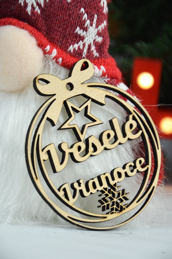 Drevená vianočná ozdoba: VESELÉ VIANOCE