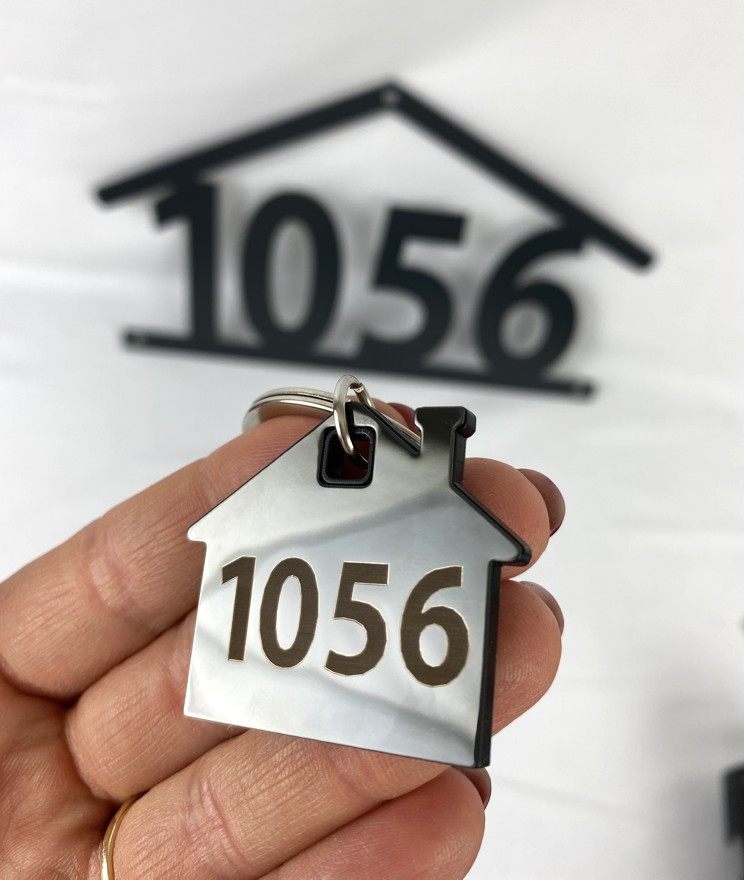 Kľúčenka DOMČEK s číslom na dom