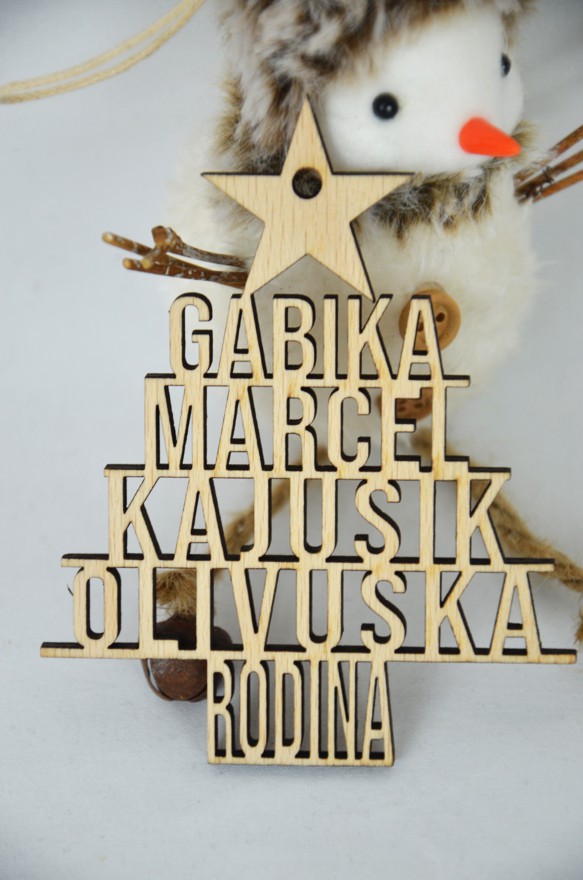 JURASHKO Drevená vianočná ozdoba: RODINNÝ STROM