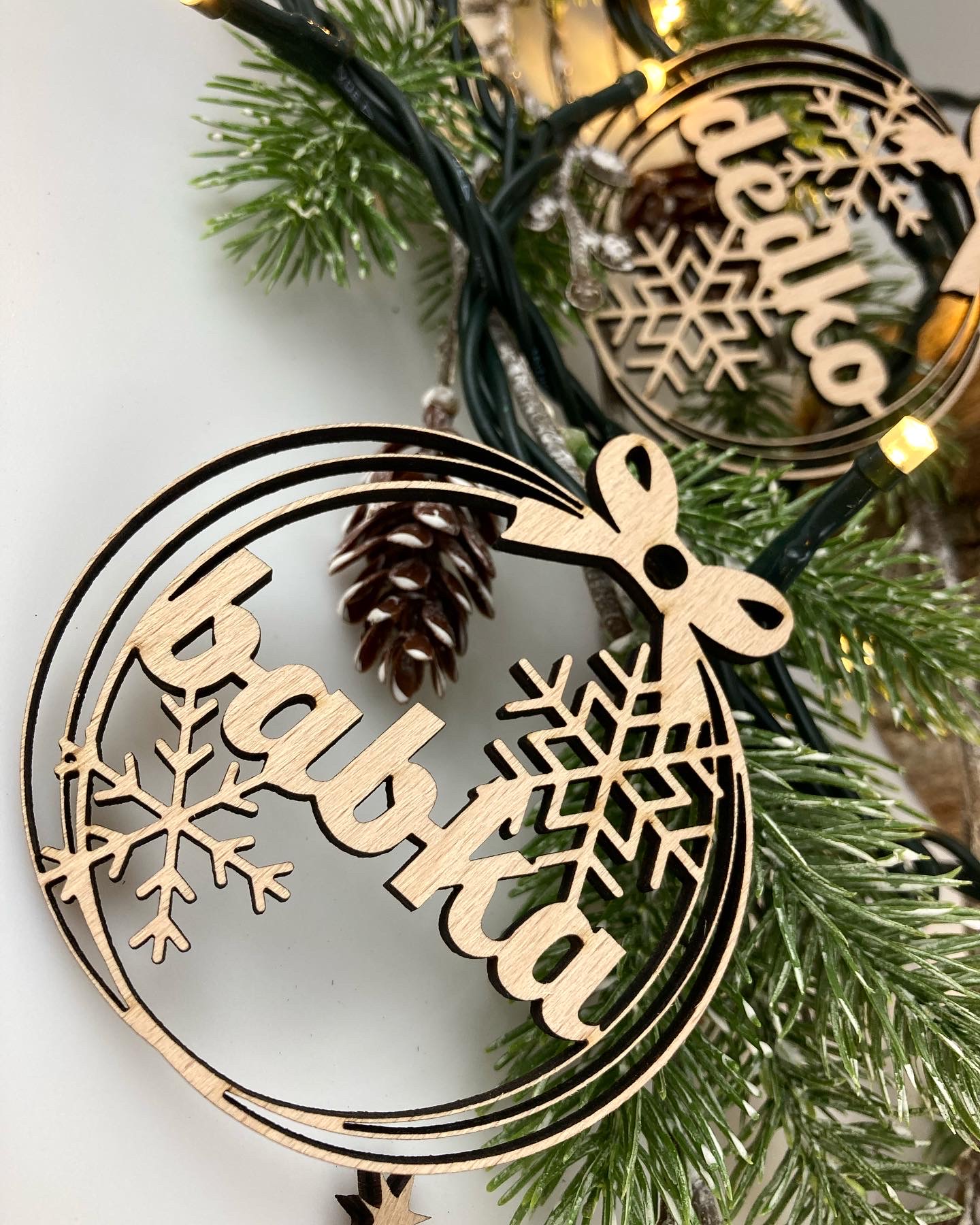 Drevená vianočná ozdoba: BABKA