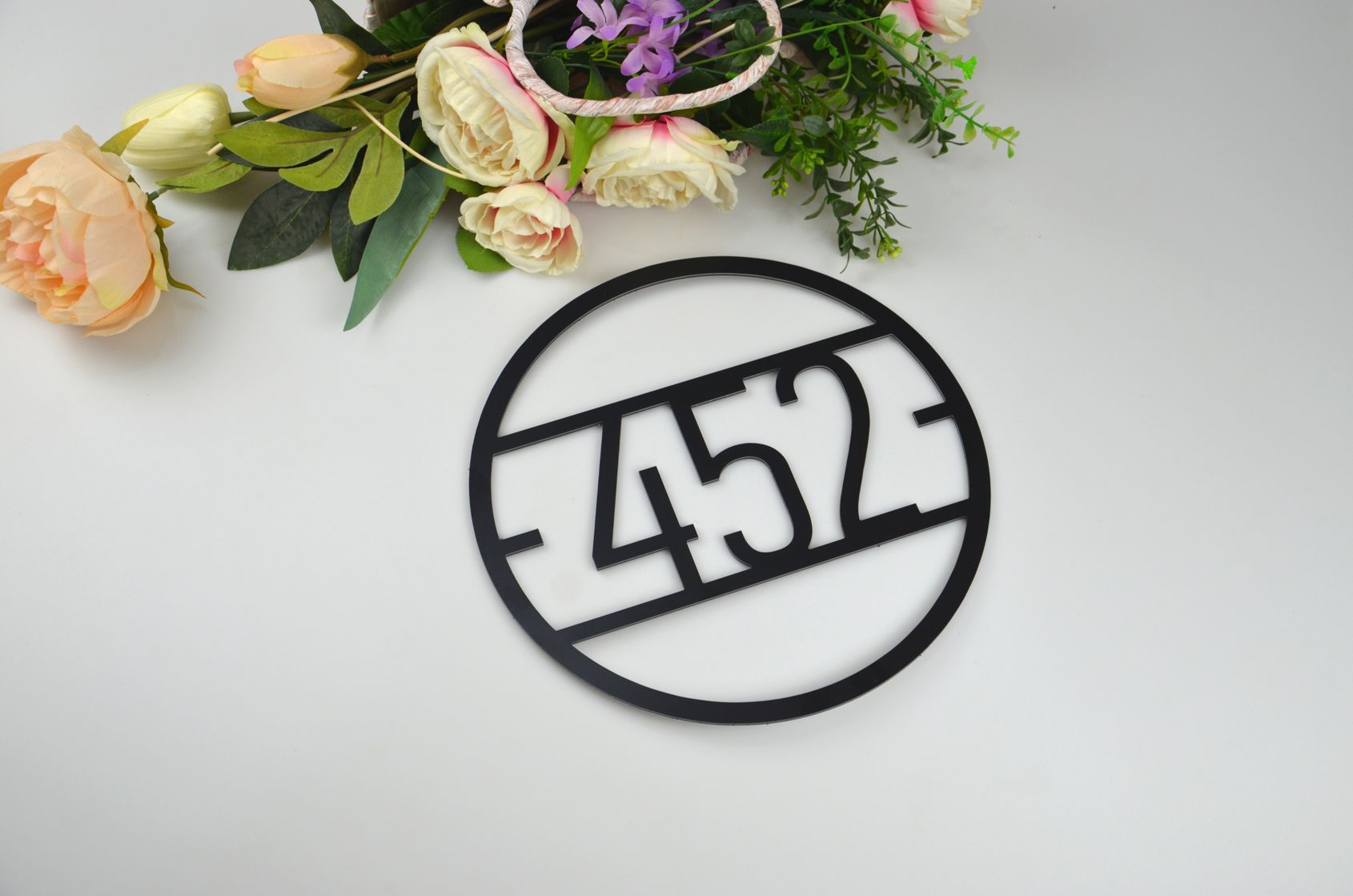 Popisné číslo: V jednom kruhu