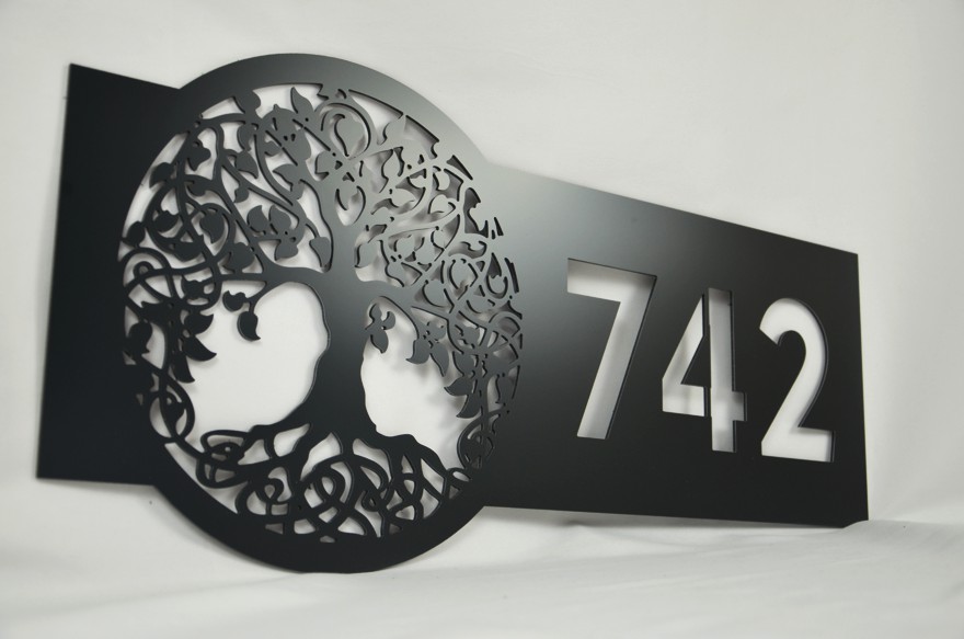 Popisné číslo: Strom plný života II.