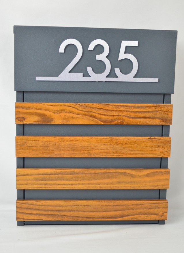 Mini SET: Číslo na dom + Poštová schránka LUXWOOD antracit/dub + AKCIA Gravír mien ZADARMO