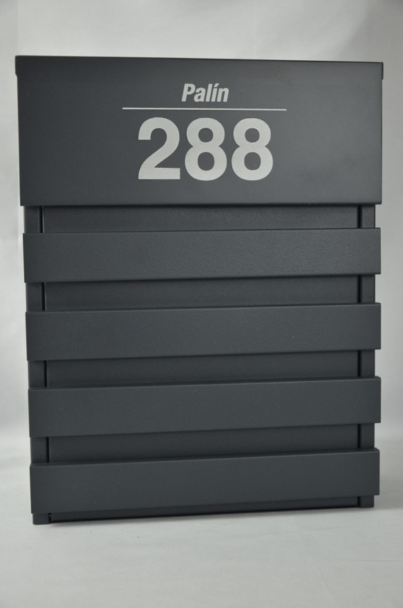 Poštová schránka PRESTIGEBOX - antracit (gravír údajov podľa želania)