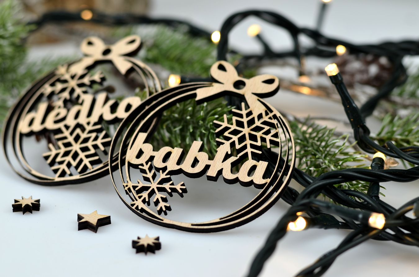 Drevená vianočná ozdoba: BABKA