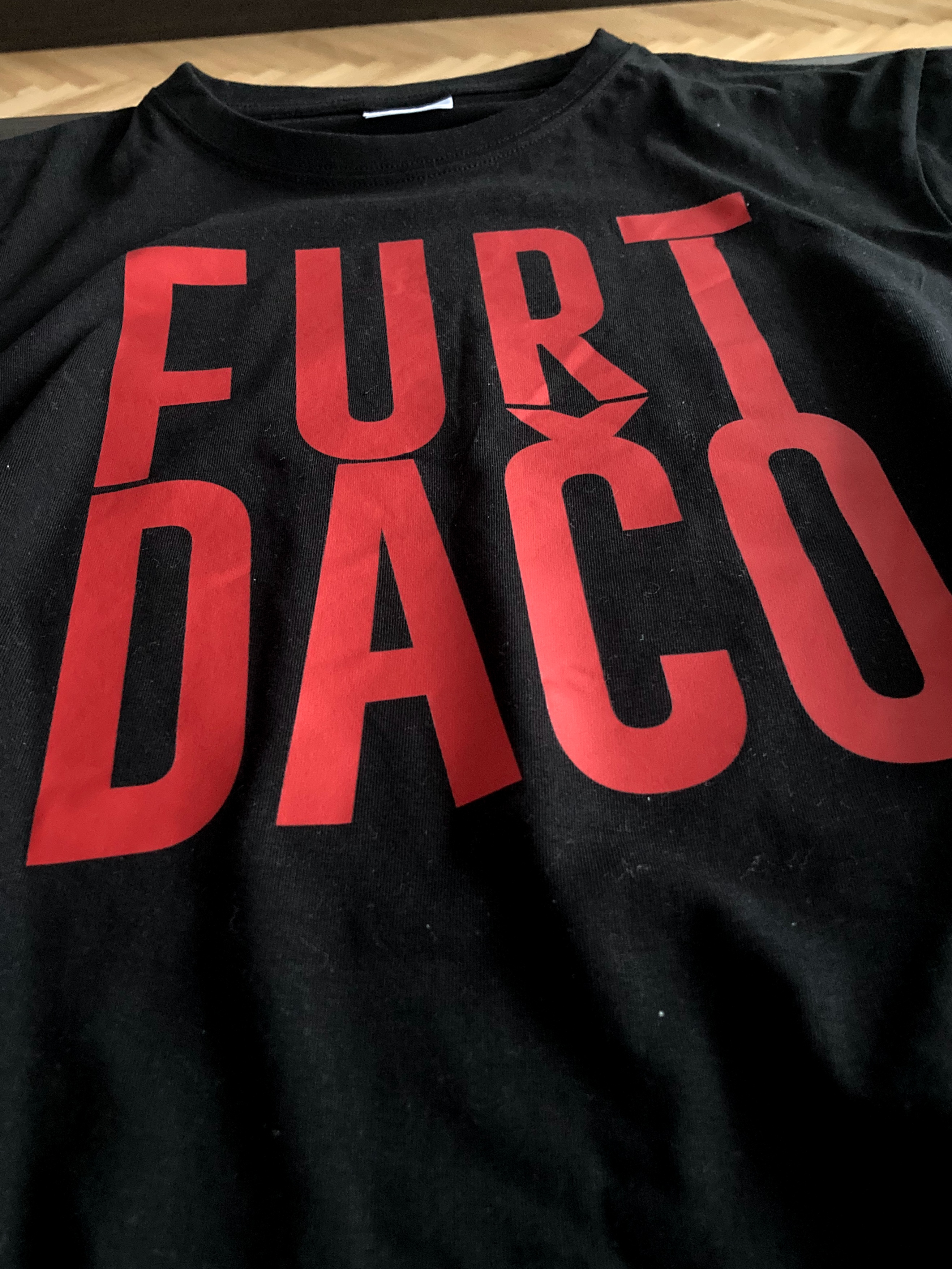 JURASHKO: PÁNSKE tričko s nápisom: FURT DAČO