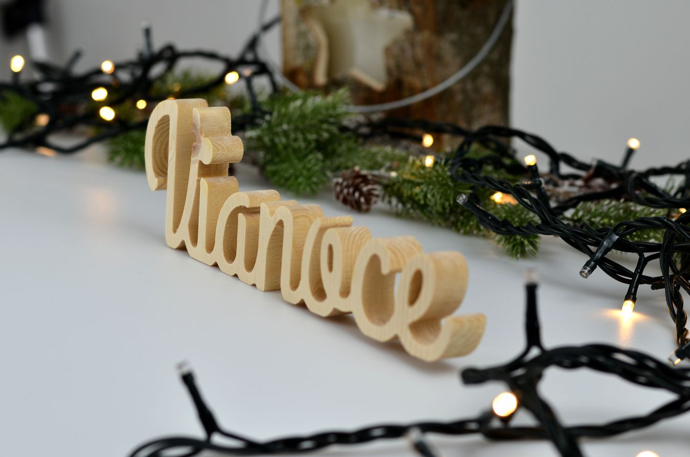 Nápis z dreva: Vianoce