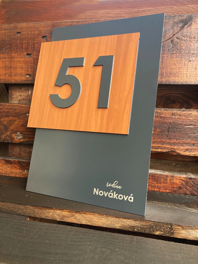 Popisné číslo: Yellowstone