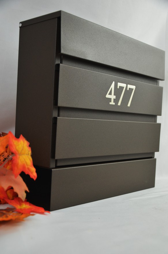 Poštová schránka SIGNUM - hnedá (gravír údajov podľa želania)