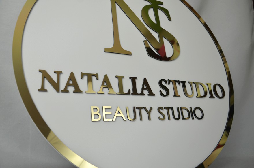 Firemné logo na stenu okruhlé/interiér/exteriér