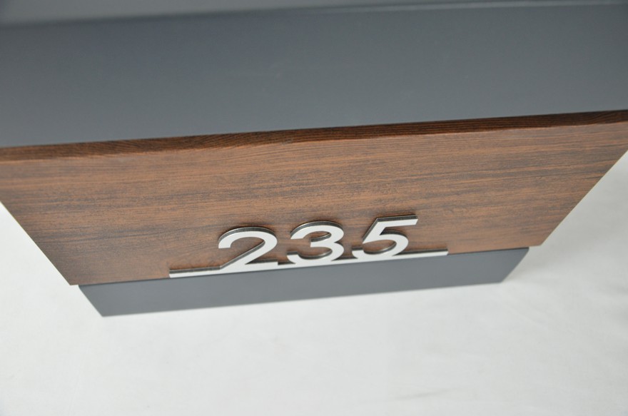 Mini SET: Poštová schránka + 3D mini číslo na dom NERO UNO antracit/orech + AKCIA Gravír mien ZADARMO