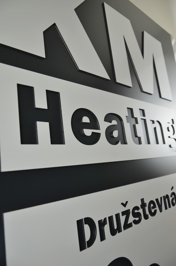 Popisné číslo na firmu: Firemné údaje + názov ulice (95 x 78cm)