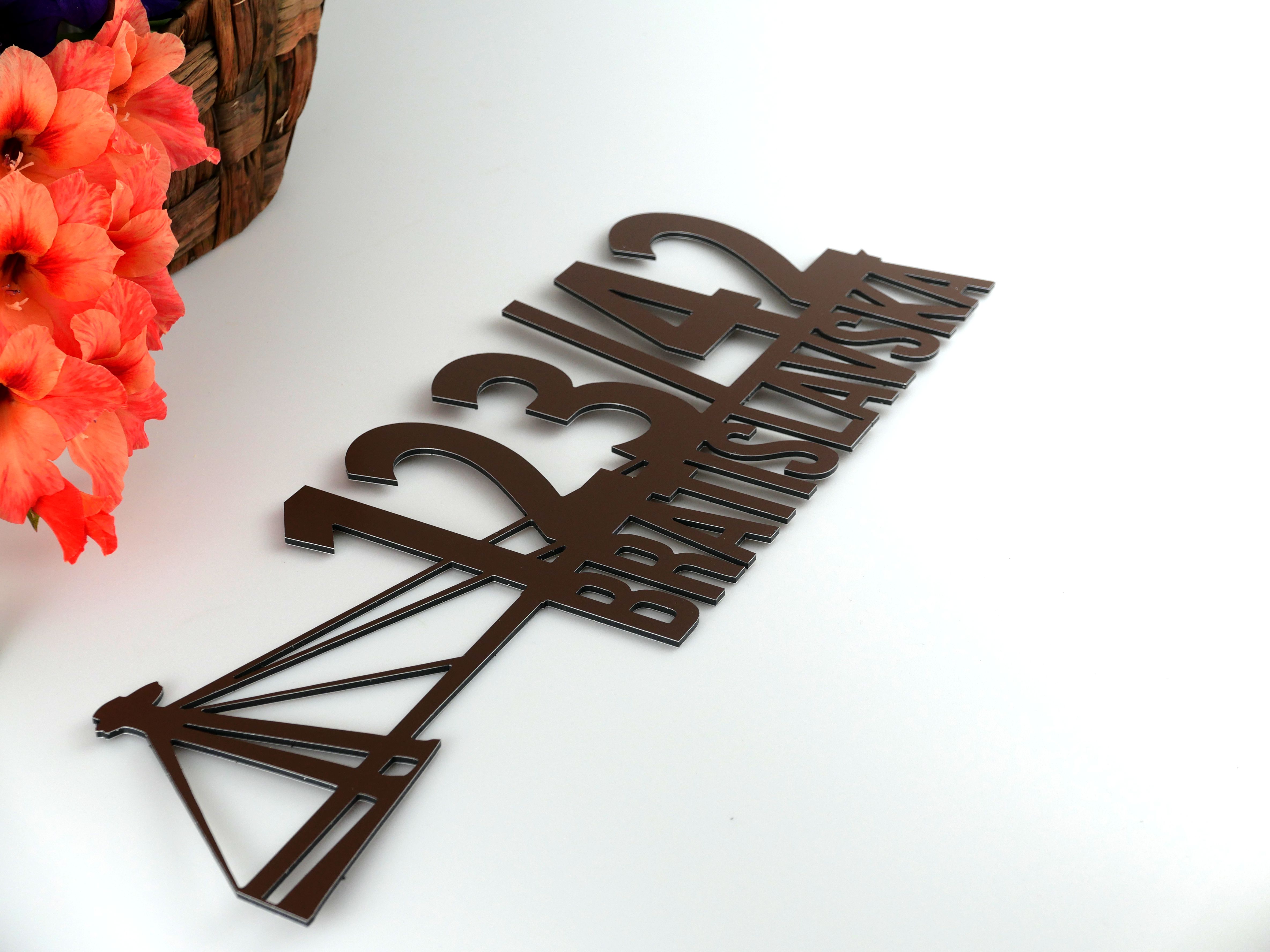 Popisné číslo: Bratislava