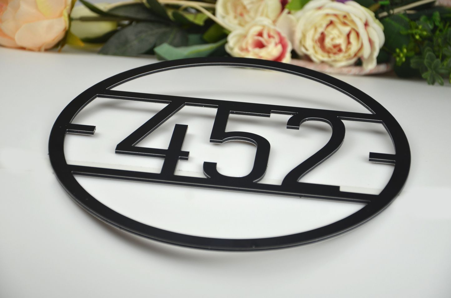 Popisné číslo: V jednom kruhu