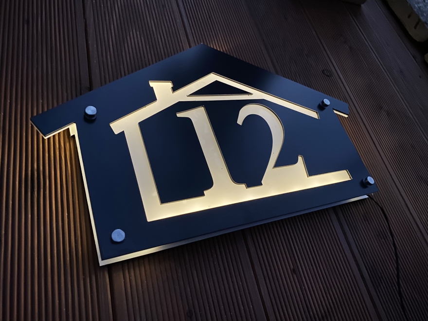 Solárne číslo na dom: Domček