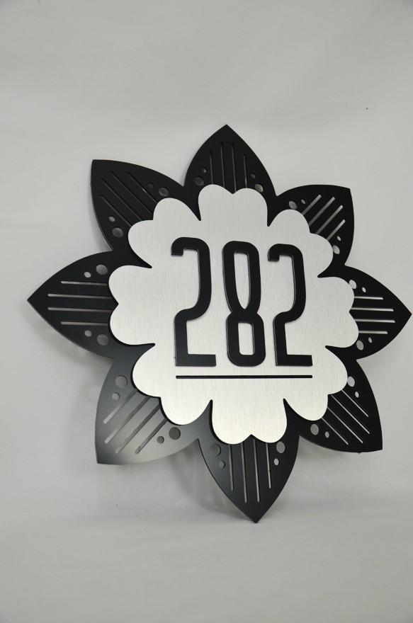 Číslo na dom: Miláno