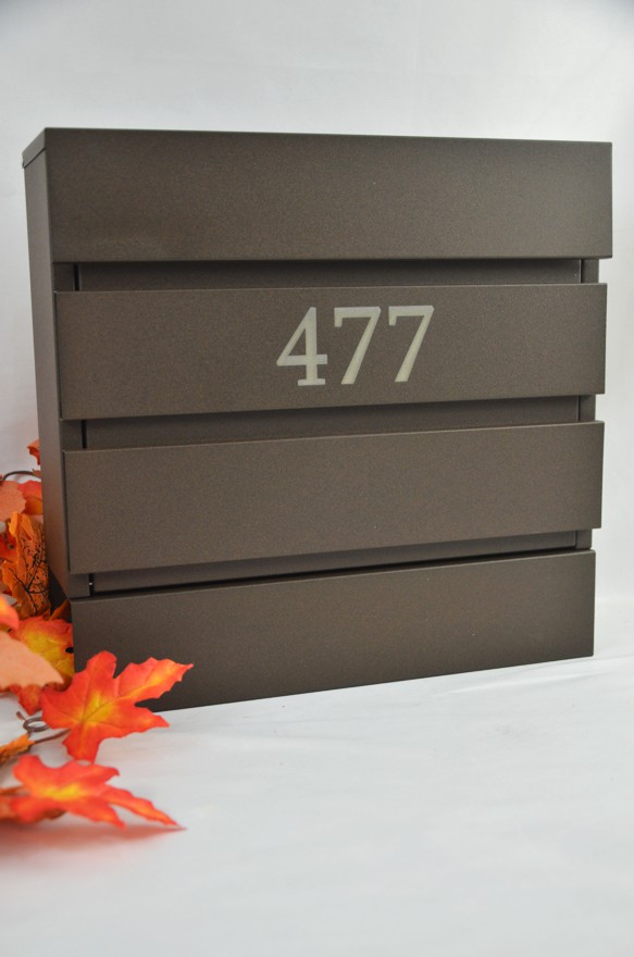 Poštová schránka SIGNUM - hnedá (gravír údajov podľa želania)