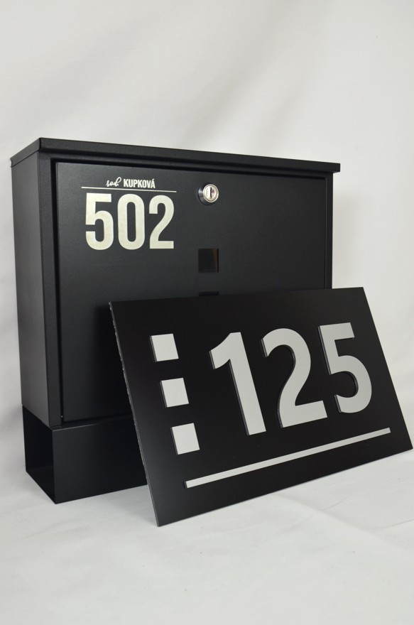 Číslo na dom Krakow + Poštová schránka + Gravír mien na schránku ZADARMO