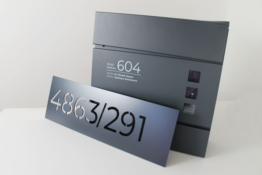 Číslo na dom Obdĺžnik + Poštová schránka + Gravír mien na schránku ZADARMO