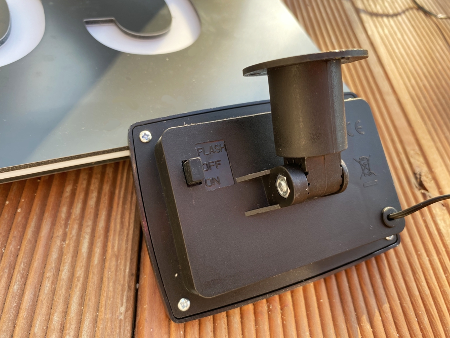 Solárne číslo na dom Shape